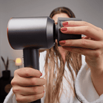 Secador de pelo profesional con cabezales imantados